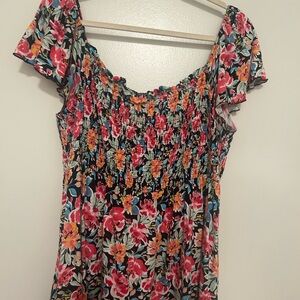Torrid size 3 Floral Smocked Top